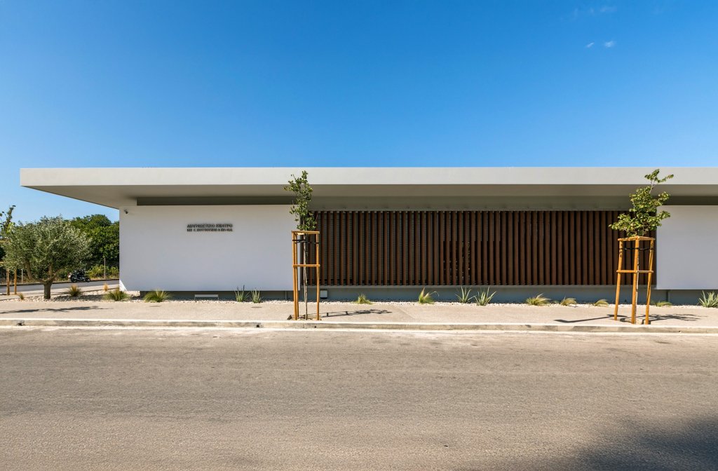 Ιατρείο εξωτερικά.