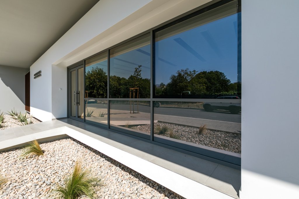 Ιατρείο εξωτερικά.